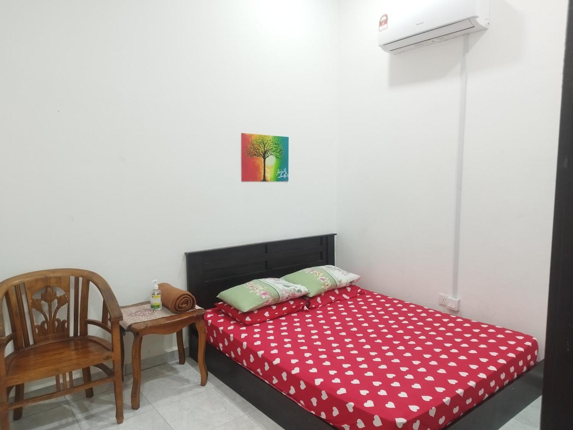 Homestay Batu Pahat, Bushra Εξωτερικό φωτογραφία